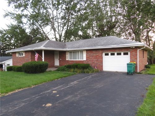 119 Elizabeth Dr, Butler, PA, 16001-2758 | Card Image