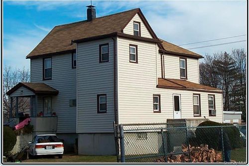 111 Wahl Ave, Inwood, NY, 11096-1313 | Card Image