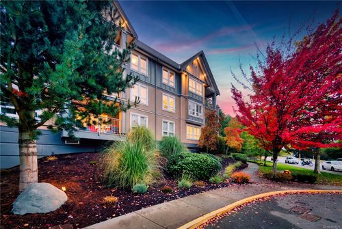 204-1620 Townsite Rd, Nanaimo, BC, V9S1N2 | Card Image