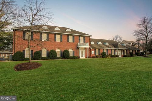 ste-1b-593 Bethlehem Pike, MONTGOMERYVILLE, PA, 18936-9709 | Card Image