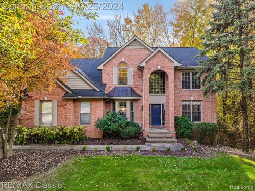 40784 Kingsley Lane, Novi, MI, 48377 | Card Image