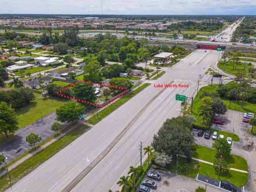 122 Springdale Rd, Lake Worth, FL, 33467-3832 | Card Image