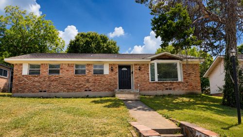 946 Highland Oaks Dr, Dallas, TX, 75232-1214 | Card Image