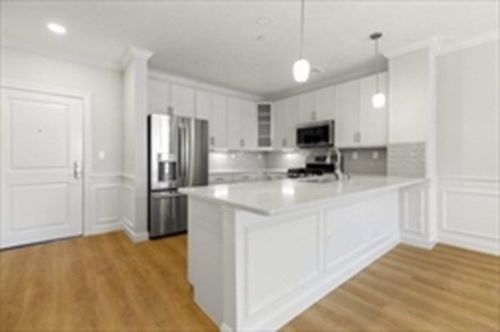 unit-d303-320 Middlesex Ave, Medford, MA, 02155-5091 | Card Image