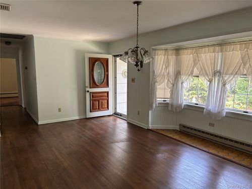16 Rocklein Rd, Wading River, NY, 11792-1751 | Card Image