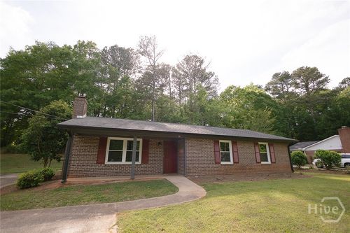 147 V F W Dr, Watkinsville, GA, 30677-2446 | Card Image