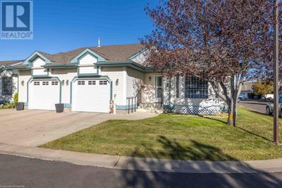 APT-9 - 4201 56 Ave, Townhouse with 1 bedrooms, 2 bathrooms and 2 parking in Lloydminster AB | Image 1