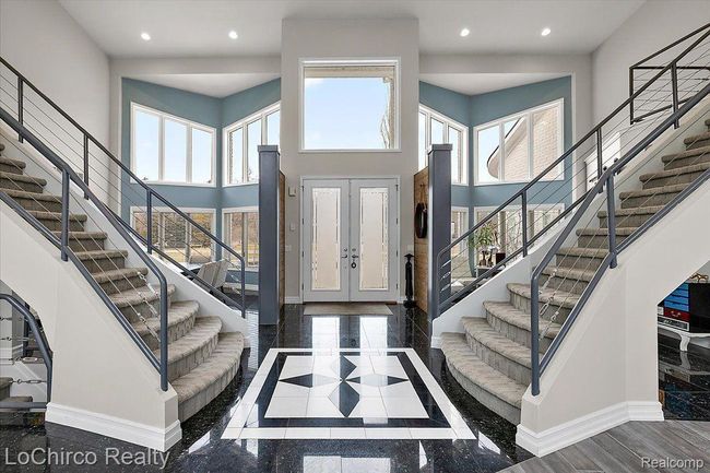924 Knob Creek Dr, House other with 4 bedrooms, 4 bathrooms and null parking in Oakland Twp MI | Image 11