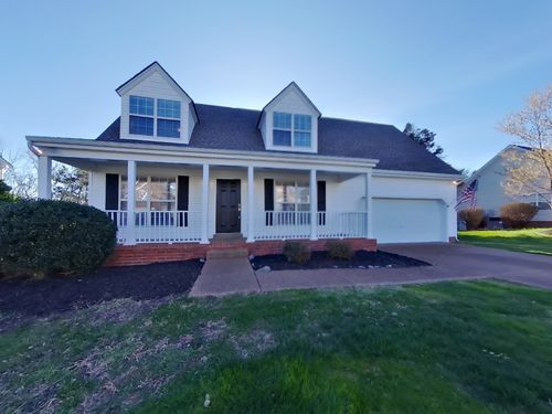 2784 Aston Woods Ln, Thompsons Station, TN, 37179-9707 | Card Image