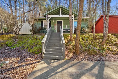 638 Morning Mist Way, Gatlinburg, TN, 37738-5768 | Card Image