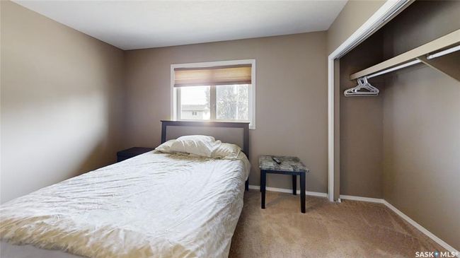 712 713 714 716 Columbia Ave, Home with 0 bedrooms, 0 bathrooms and 24 parking in Kerrobert SK | Image 9
