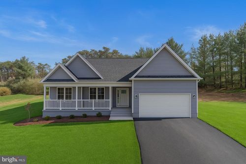 39 Mdg Way, BERKELEY SPRINGS, WV, 25411-7210 | Card Image