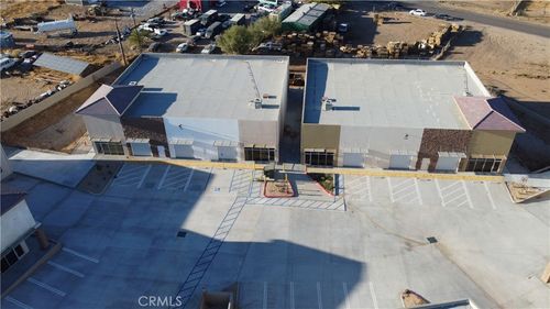 b-17380 Darwin Ave, Hesperia, CA, 92345-5178 | Card Image
