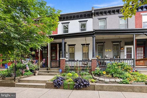 2915 Cambridge St, PHILADELPHIA, PA, 19130-1115 | Card Image