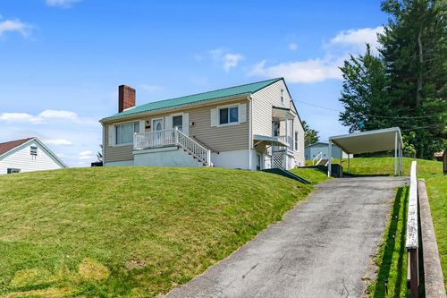 810 Cumberland St, Marion, VA, 24354-2318 | Card Image