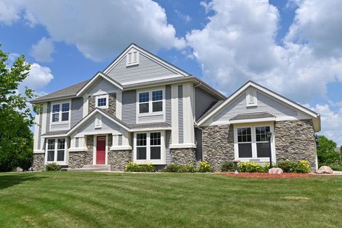 N56W19246 Spencers Court, MENOMONEE FALLS, WI, 53051 | Card Image
