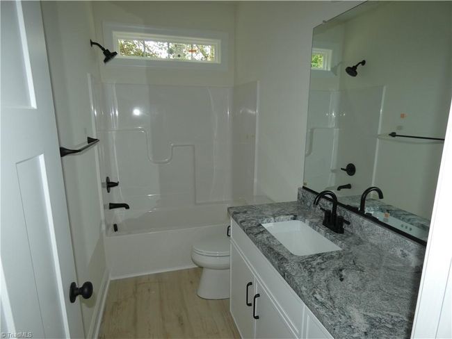 512 Carolina Ave, House other with 3 bedrooms, 2 bathrooms and null parking in Yadkinville NC | Image 4