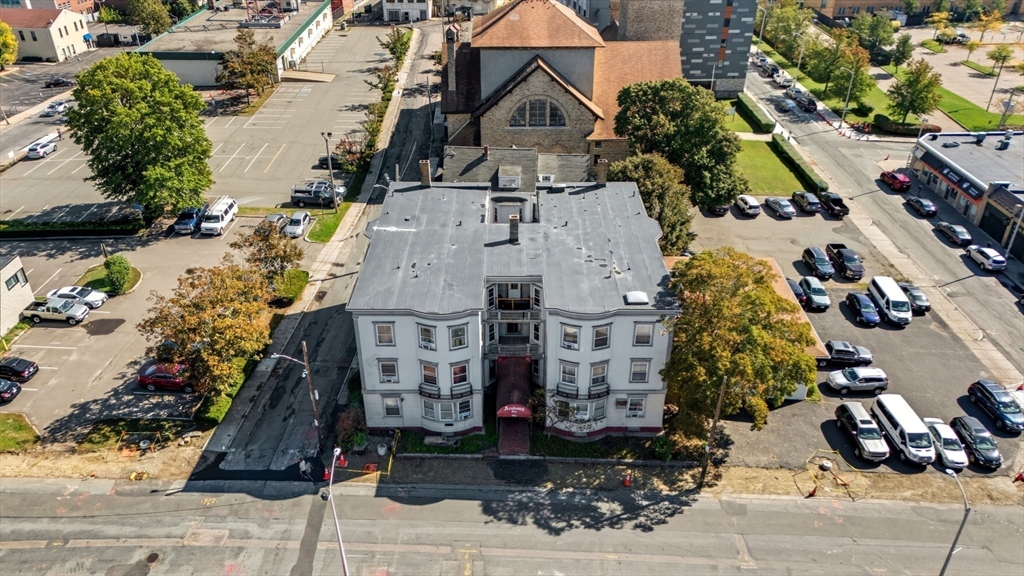 Residential Income in Brockton 5