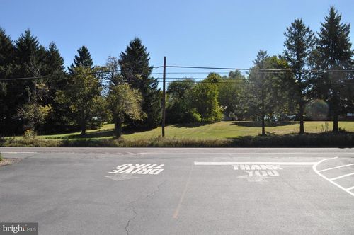 984 E Main St, SCHUYLKILL HAVEN, PA, 17972-9752 | Card Image