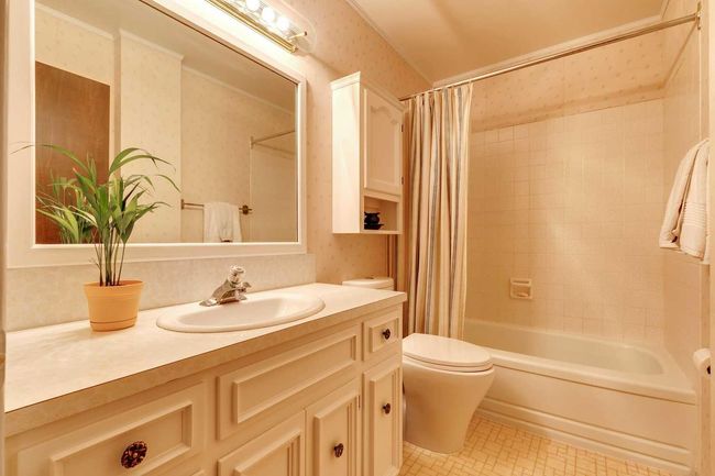 216 Canterbury Pl Sw, House detached with 4 bedrooms, 3 bathrooms and 4 parking in Calgary AB | Image 28