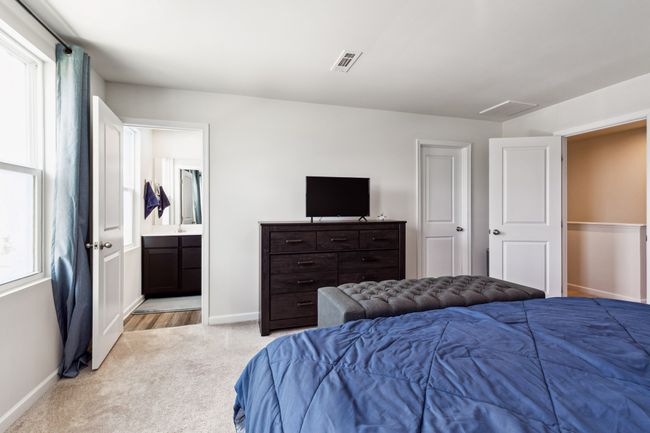 Primary Bedroom | Image 14