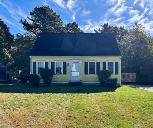 12 Sherwood Ln, Sandwich, MA, 02563-5116 | Card Image