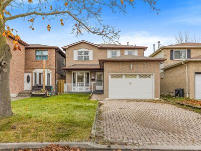 18 Charlton Cres, House other with 4 bedrooms, 4 bathrooms and 3 parking in Ajax ON | Image 2