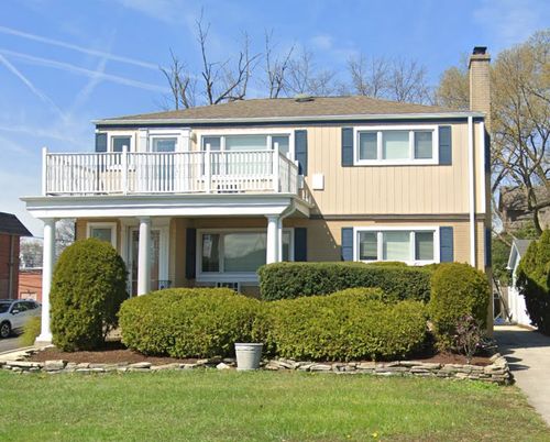 4386 Woodland Ave, Western Springs, IL, 60558-1491 | Card Image