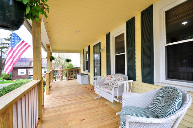 1002 Poquonock Ave, House other with 3 bedrooms, 2 bathrooms and null parking in Windsor CT | Image 4