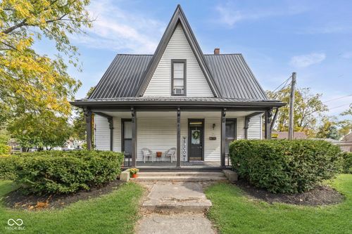 421 N State St, Greenfield, IN, 46140-3612 | Card Image
