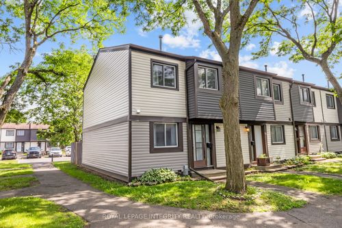 3565 Aladdin Lane, Gloucester, ON, K1T1E1 | Card Image
