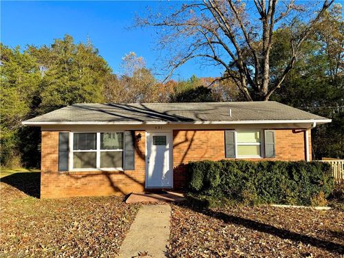 421 Sycamore Cir, Yadkinville, NC, 27055-8183 | Card Image