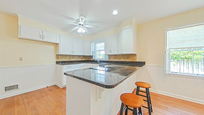 9-Kitchen (98) | Image 9