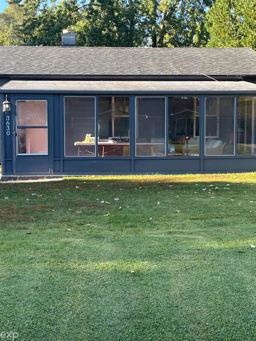 3630 Grafton St, Lake Orion, MI, 48359-1576 | Card Image