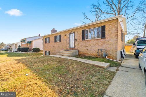 3026 Essex Rd, GWYNN OAK, MD, 21207-5557 | Card Image