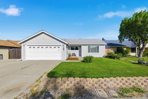 1706 Ventura Way, Suisun City, CA, 94585 | Card Image