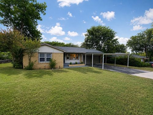 4305 Highland Lake Dr, Lake Worth, TX, 76135-2314 | Card Image