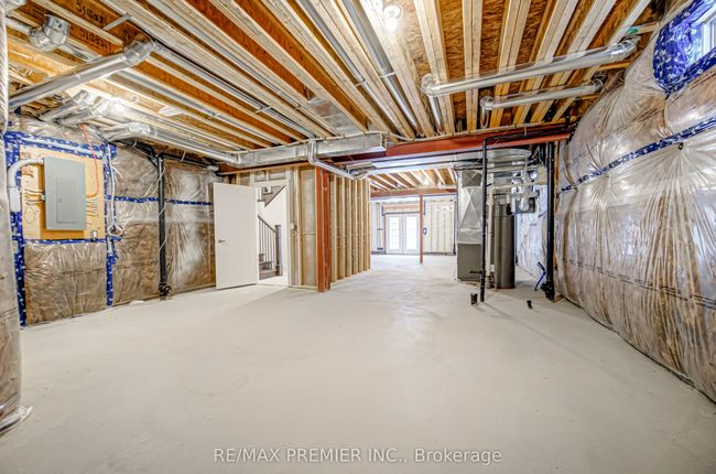 31 Bayberry Dr, House other with 4 bedrooms, 4 bathrooms and 4 parking in Tottenham ON | Image 43