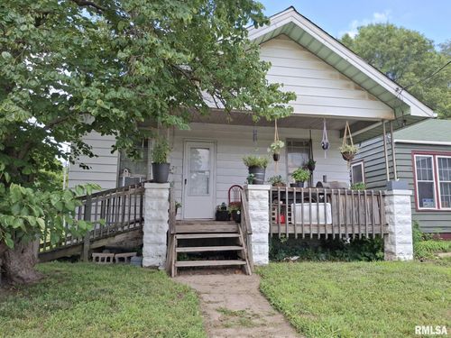 2739 W Nevada St, Peoria, IL, 61605-3034 | Card Image