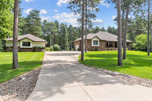 40881 Greystone Ave, North Branch, MN, 55056-5748 | Card Image