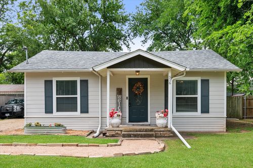 516 E Ross Street, Waxahachie, TX, 75165 | Card Image