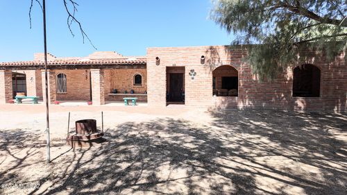 1094 N Pomerene Road, Benson, AZ, 85602 | Card Image