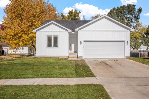600 Ash Ave, Woodward, IA, 50276 | Card Image