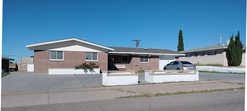 112 De Leon Dr, El Paso, TX, 79912-4510 | Card Image