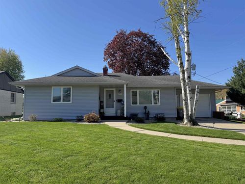 2714 8th Street, Monroe, WI, 53566 | Card Image