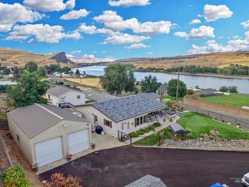 3140 Clemans Rd, Clarkston, WA, 99403-9743 | Card Image