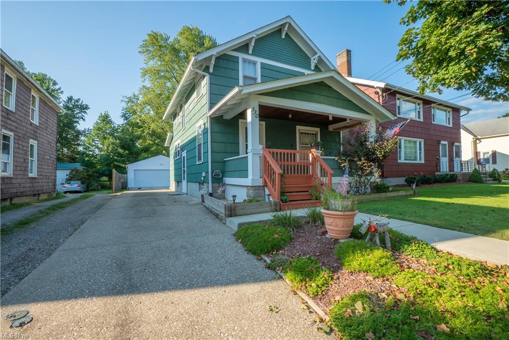 330 E North Street, Sold in Medina Zoocasa