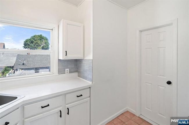 16 Legion Pl, Home with 2 bedrooms, 1 bathrooms and null parking in North Arlington NJ | Image 4