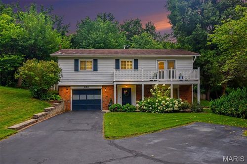 802 Oran St, Collinsville, IL, 62234-5228 | Card Image