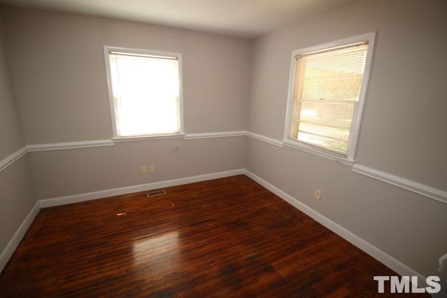 Photo #6 | Image 6